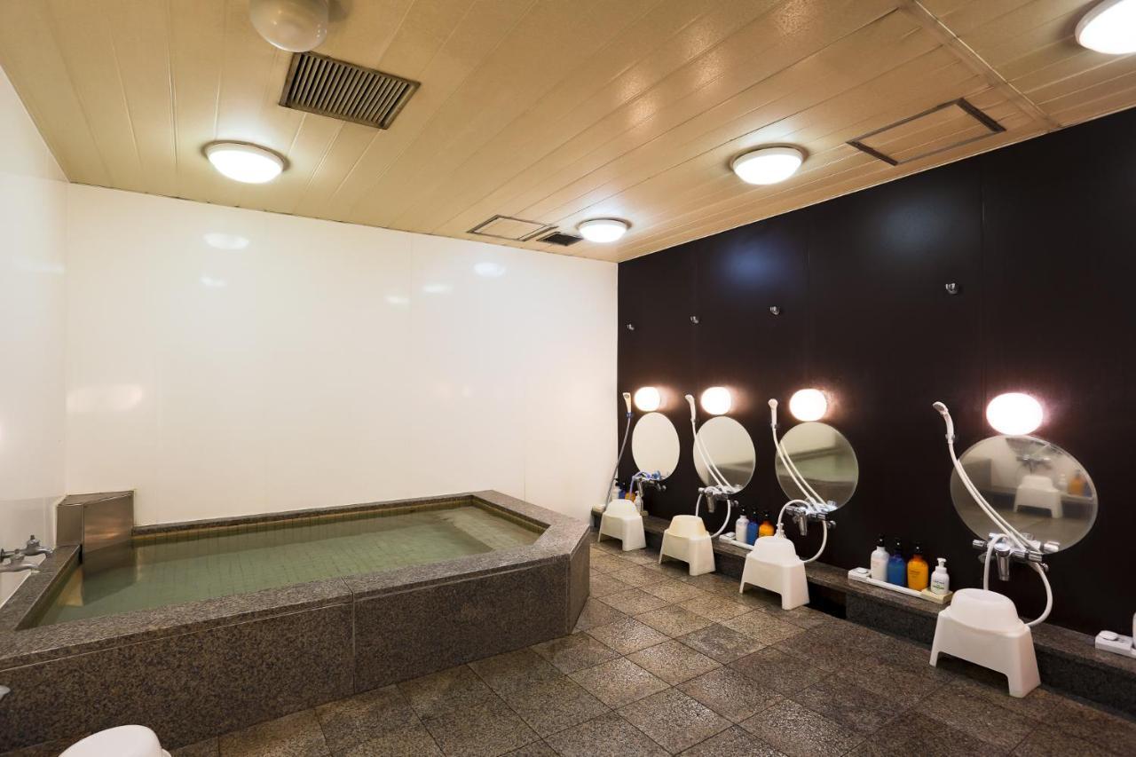 Capsule Land Yushima Hotell Tokyo prefektur Exteriör bild